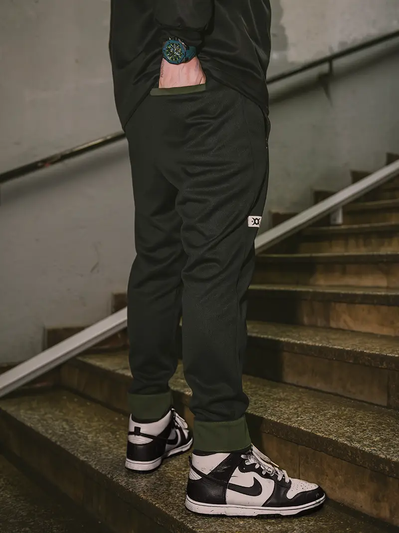 【U LAN】Color Track Big Pocket Training Pants Czarne spodnie dresowe z kantem z kolekcji UNION | STYXXX